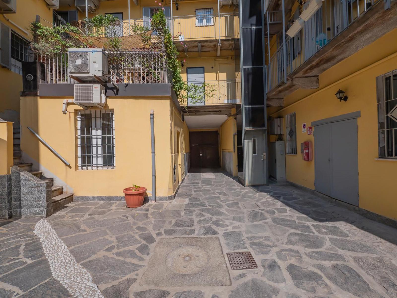 Canonica Attic Apartment Μιλάνο Εξωτερικό φωτογραφία